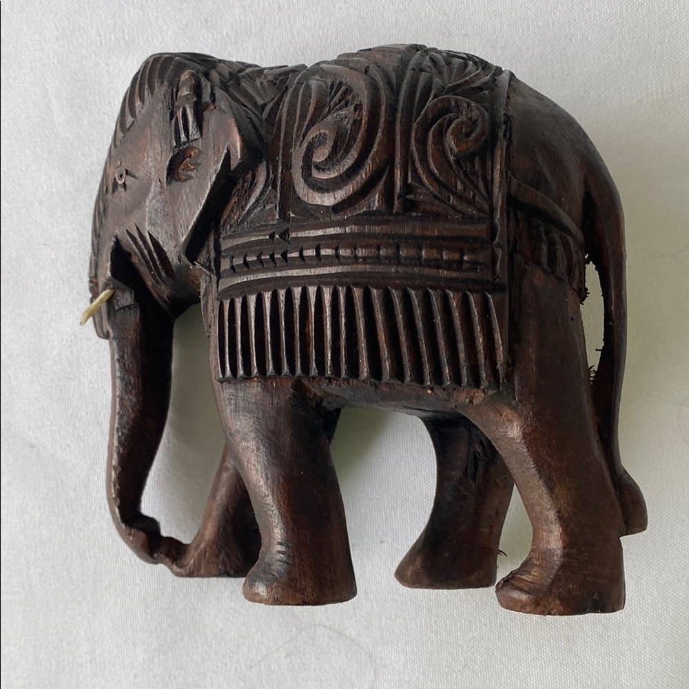 Elephant Hand Carved Rosewood Collectible Vintage